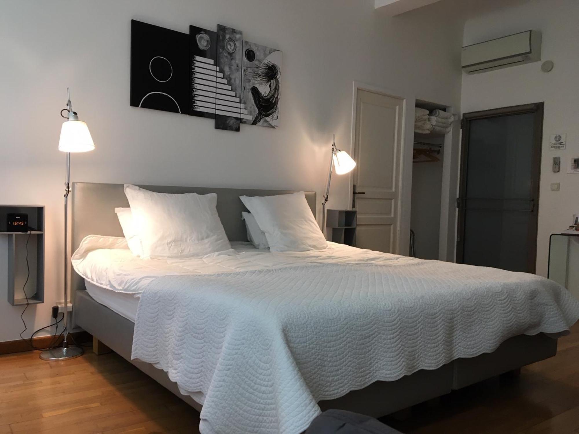Bed and Breakfast Le Limas Avignon Zimmer foto